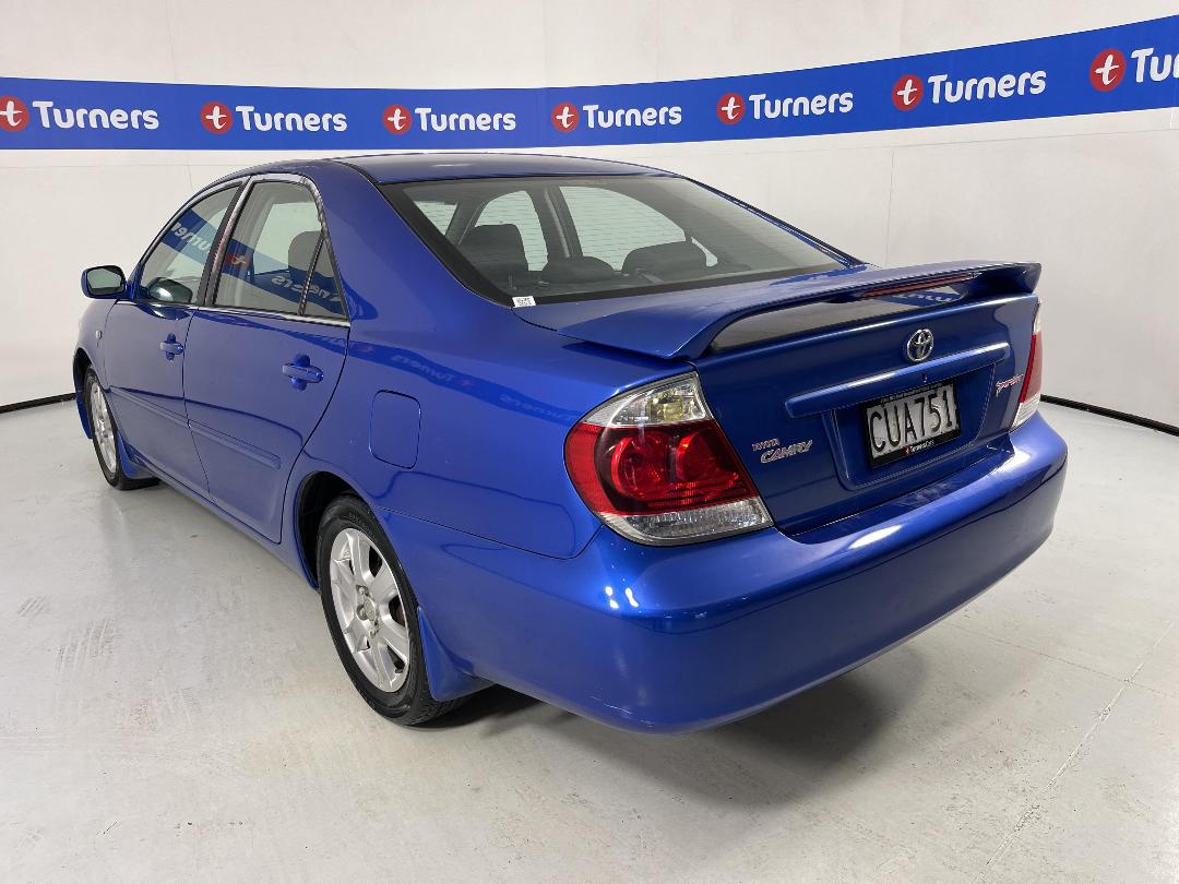 Photo '5' of Toyota Camry