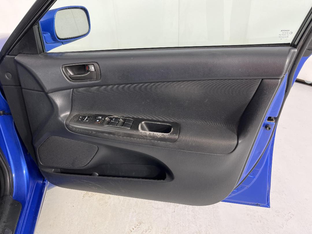 Photo '15' of Toyota Camry