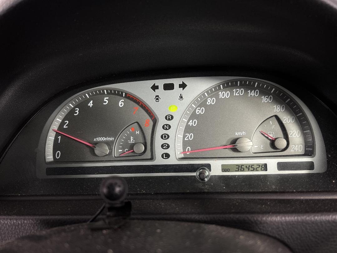 Photo '21' of Toyota Camry