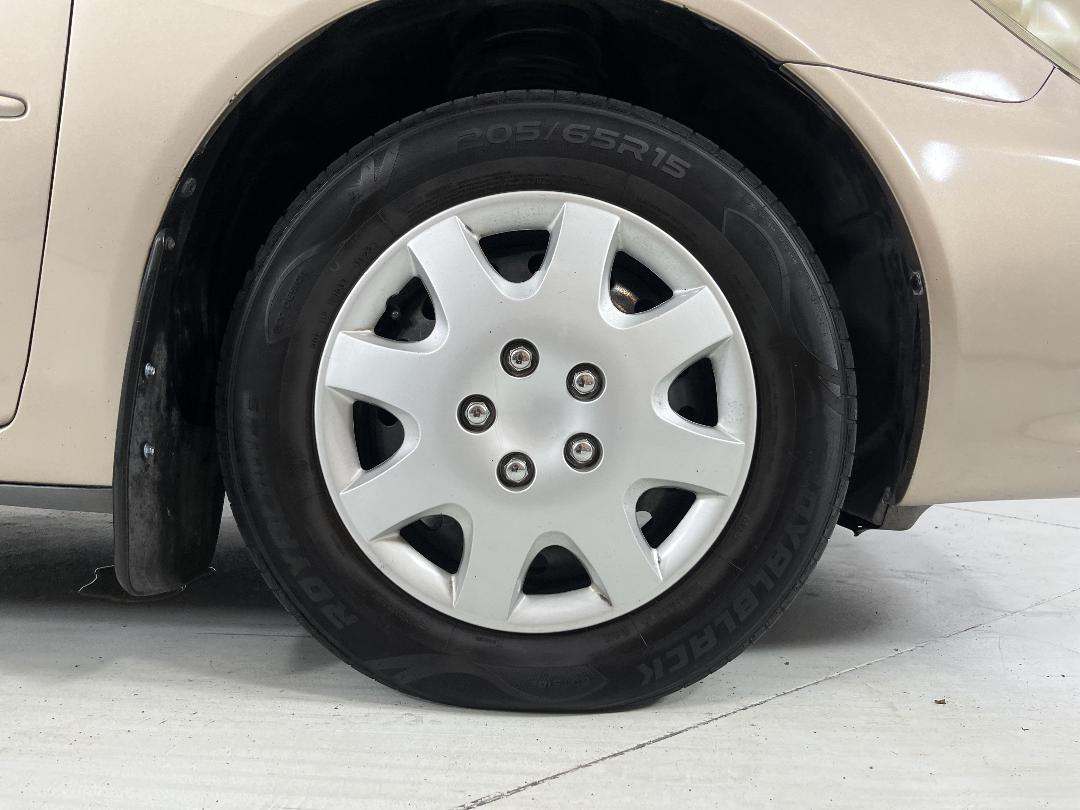 Photo '9' of Toyota Camry