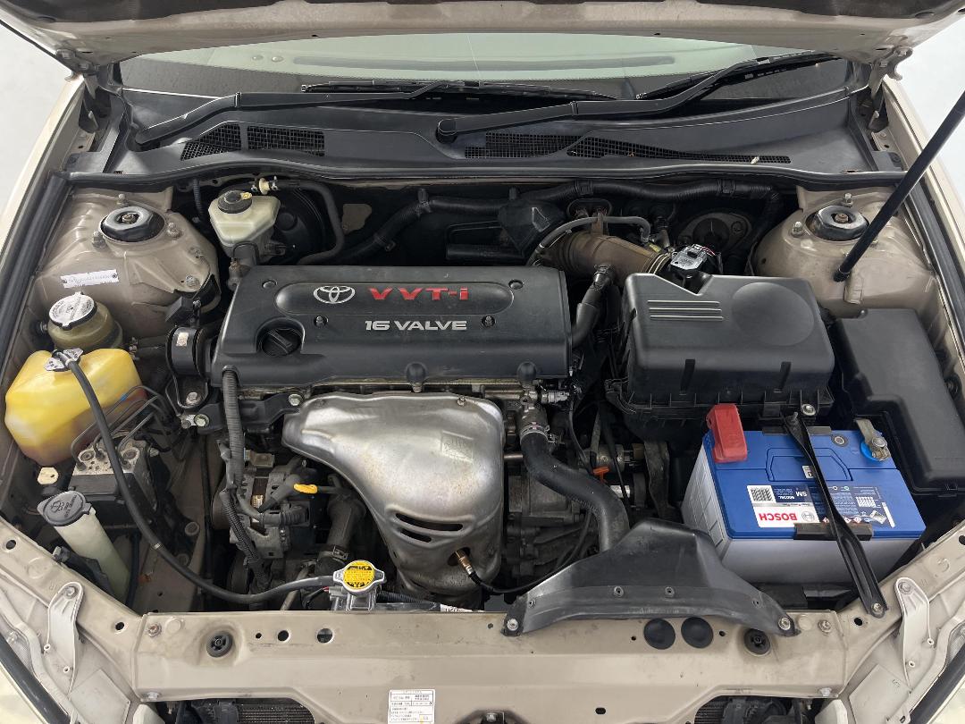 Photo '13' of Toyota Camry