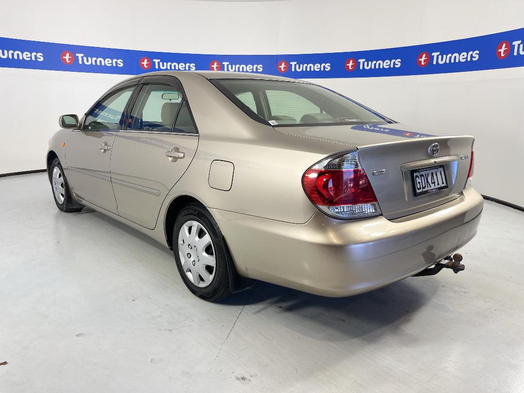 Photo '5' of Toyota Camry