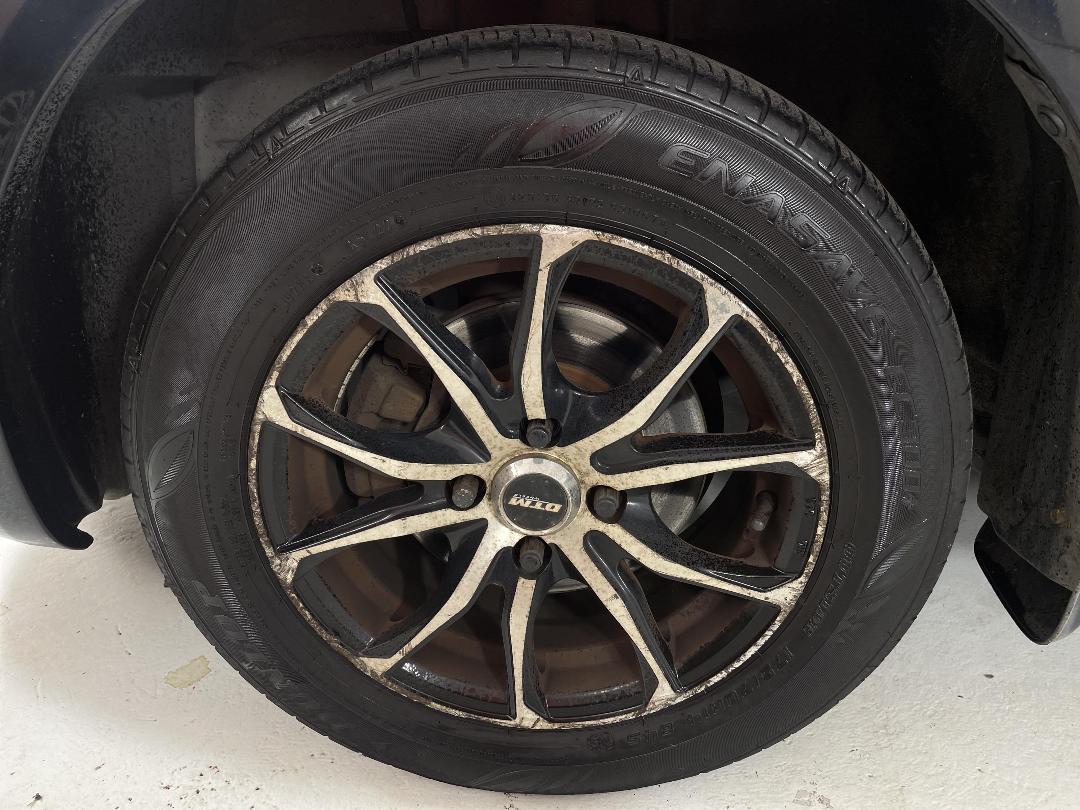 Photo '10' of Toyota Corolla