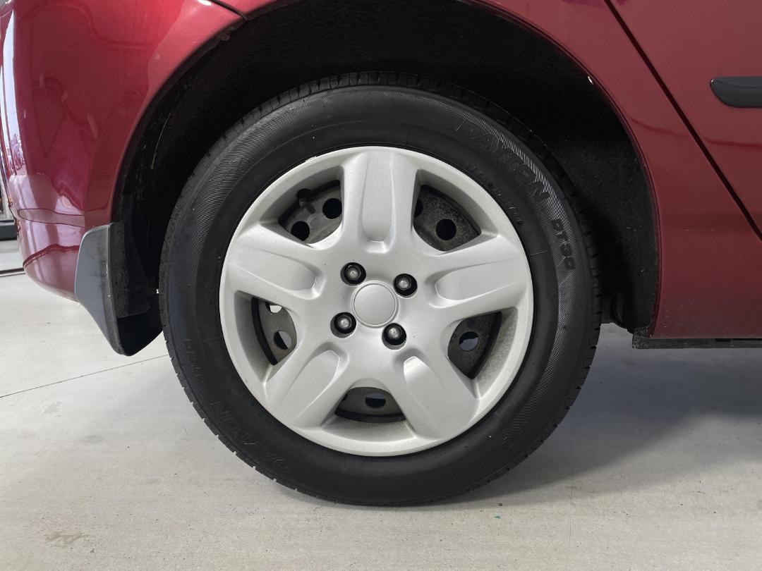 Photo '12' of Toyota Corolla