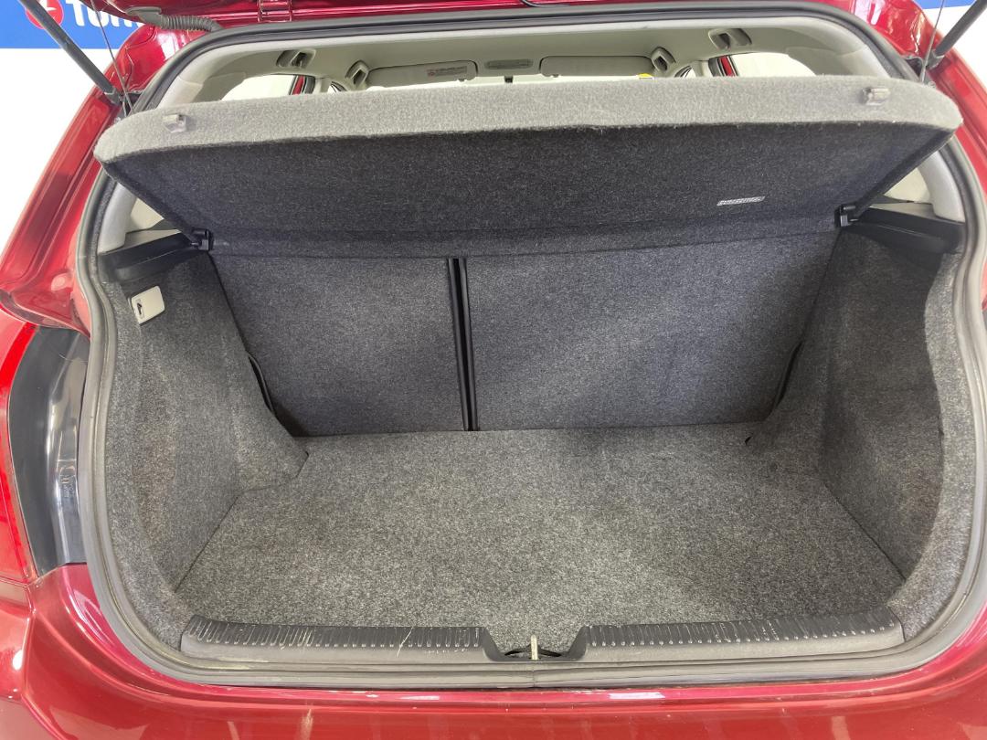 Photo '14' of Toyota Corolla