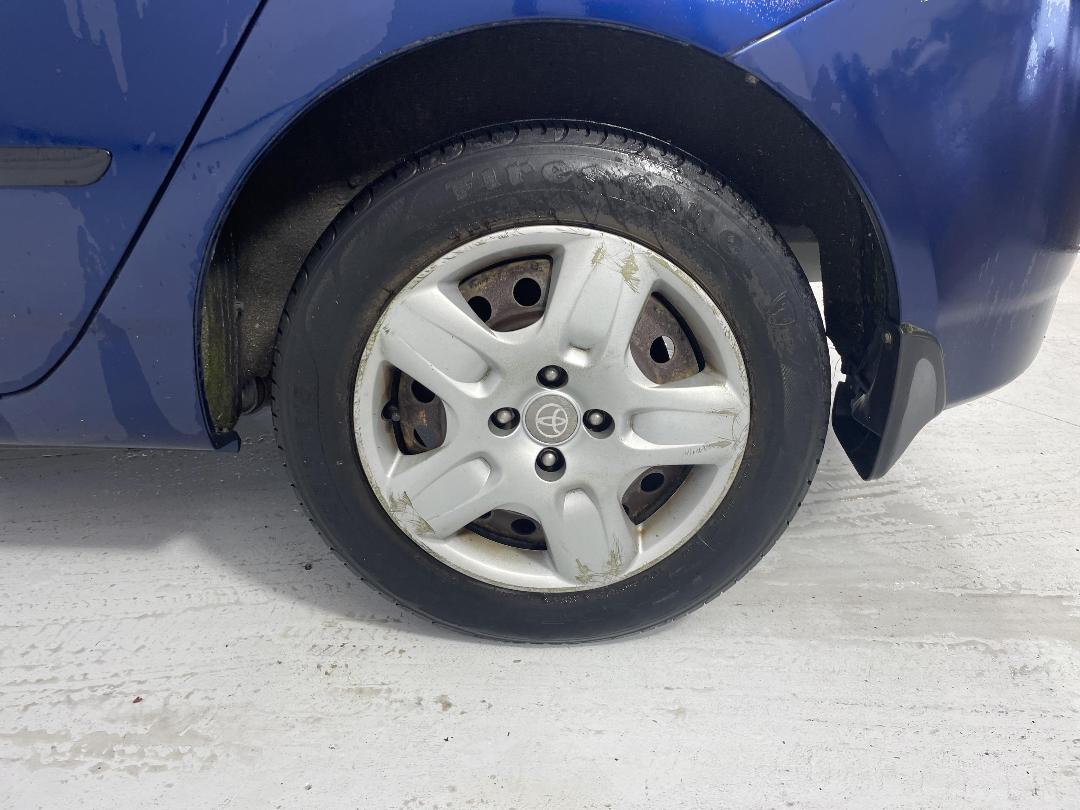 Photo '9' of Toyota Corolla GL Photo '9' of Toyota Corolla GL