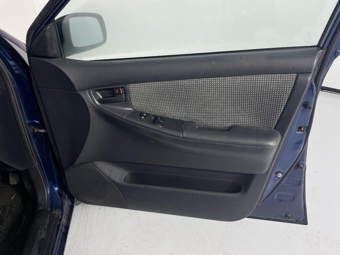 Photo '13' of Toyota Corolla GL Photo '13' of Toyota Corolla GL