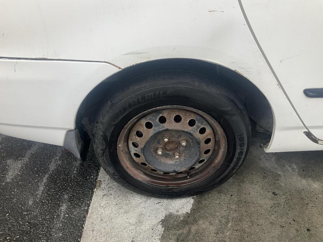 Photo '35' of Toyota Corolla Photo '35' of Toyota Corolla