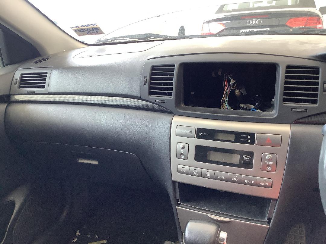 Photo '18' of Toyota Corolla Fielder Photo '18' of Toyota Corolla Fielder