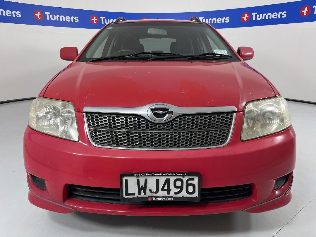 Photo '2' of Toyota Corolla Photo '2' of Toyota Corolla