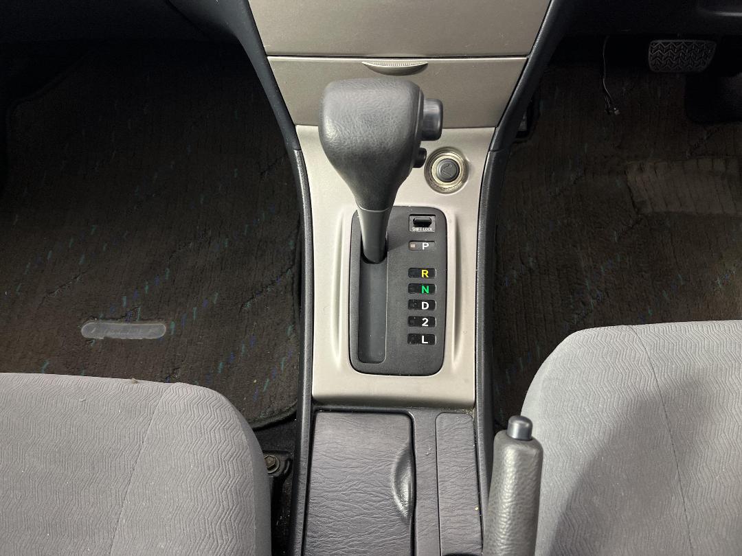 Photo '18' of Toyota Corolla Photo '18' of Toyota Corolla