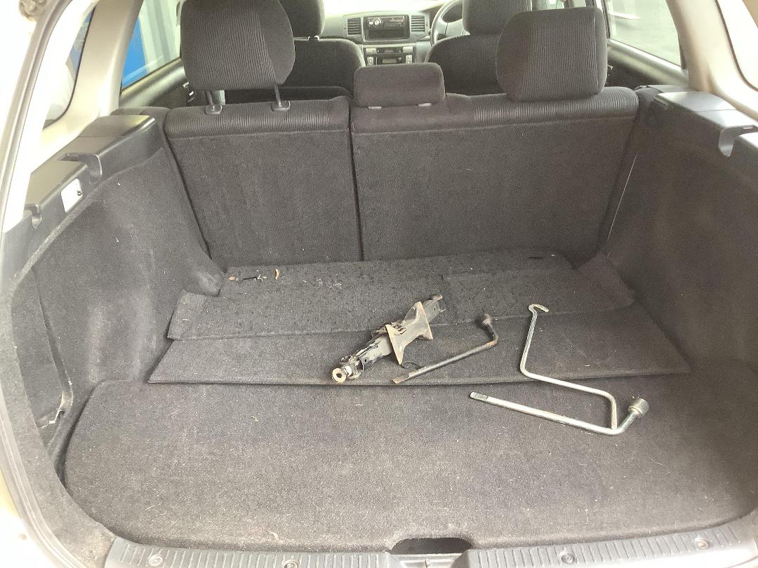 Photo '8' of Toyota Corolla Fielder S Photo '8' of Toyota Corolla Fielder S