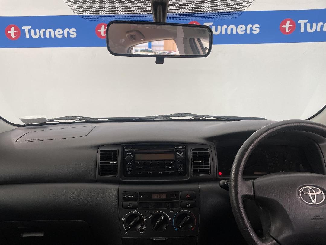 Photo '17' of Toyota Corolla