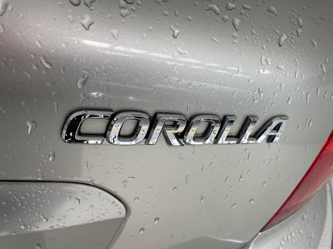 Photo '33' of Toyota Corolla