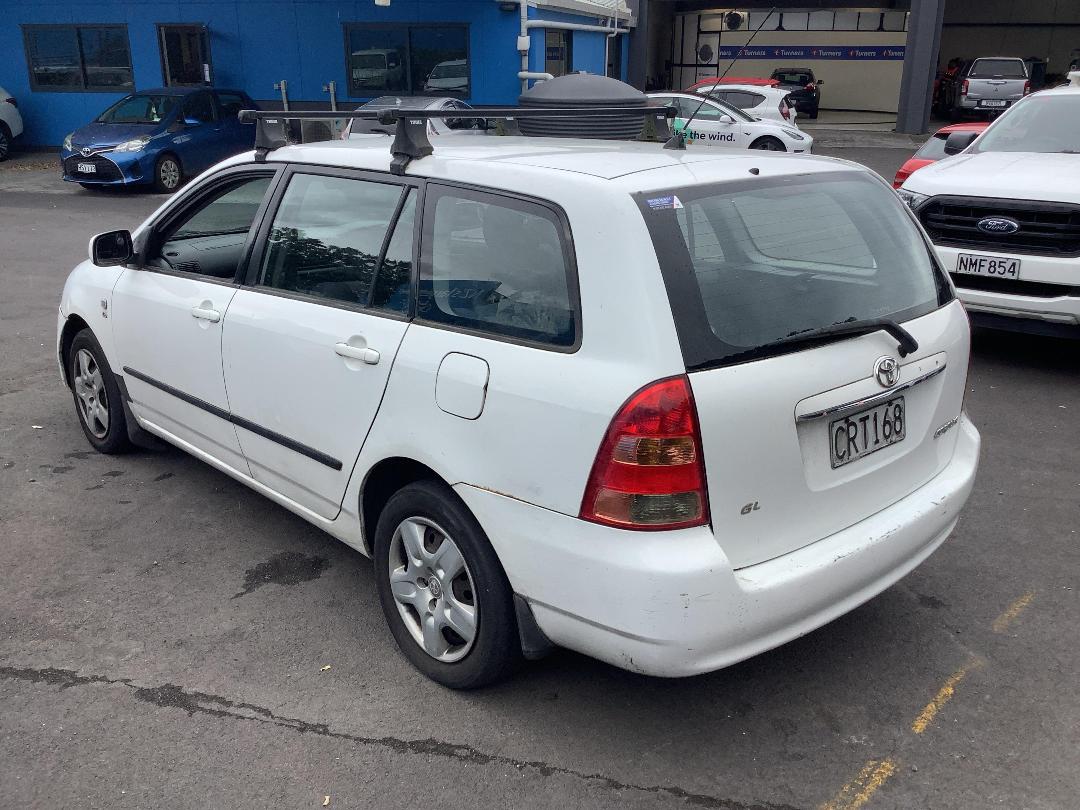 Photo '3' of Toyota Corolla GL Photo '3' of Toyota Corolla GL