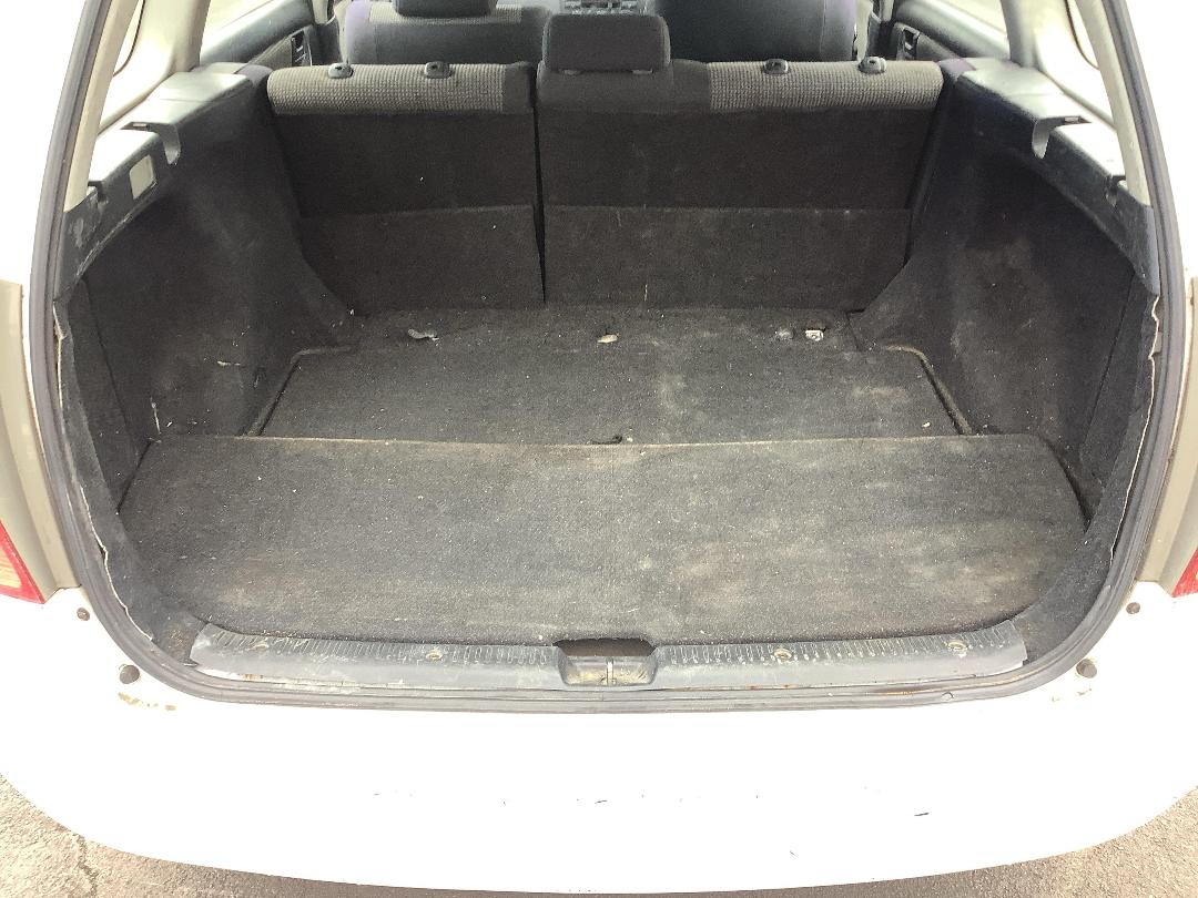 Photo '5' of Toyota Corolla GL Photo '5' of Toyota Corolla GL