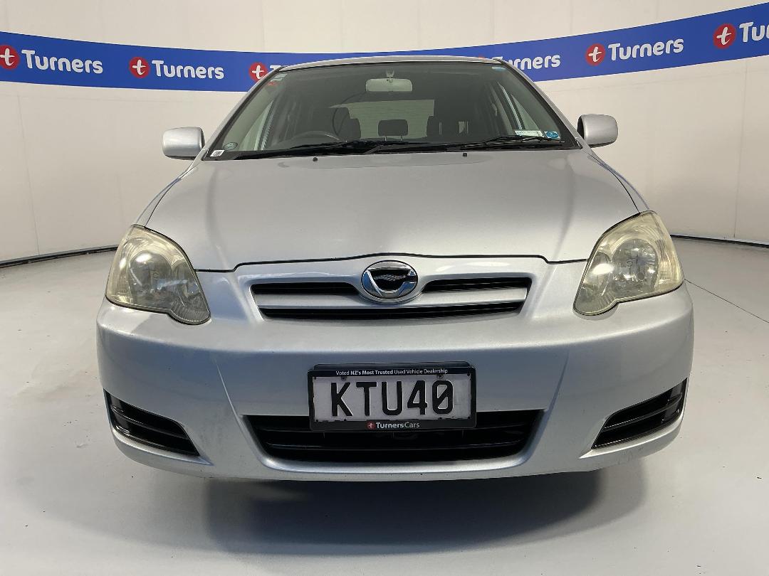 Photo '2' of Toyota Corolla