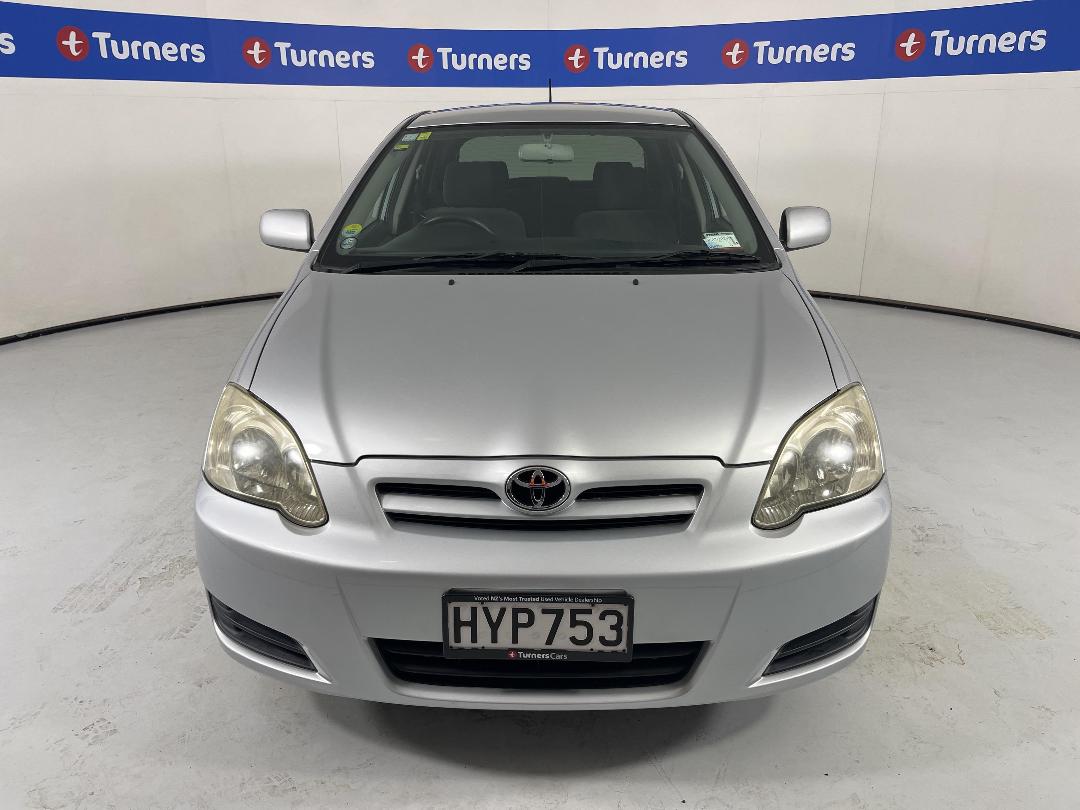 Photo '2' of Toyota Corolla Photo '2' of Toyota Corolla