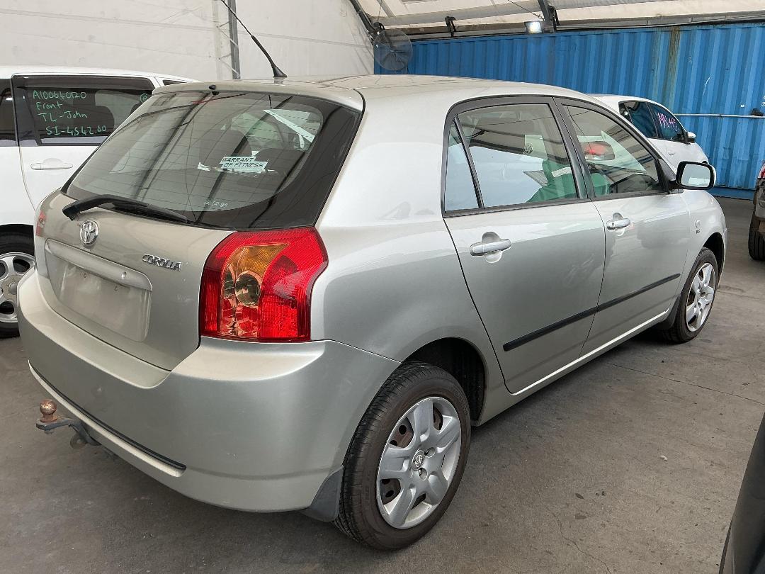 Photo '13' of Toyota Corolla GL Photo '13' of Toyota Corolla GL