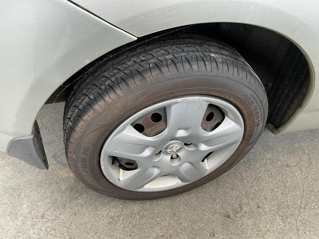 Photo '14' of Toyota Corolla GL Photo '14' of Toyota Corolla GL