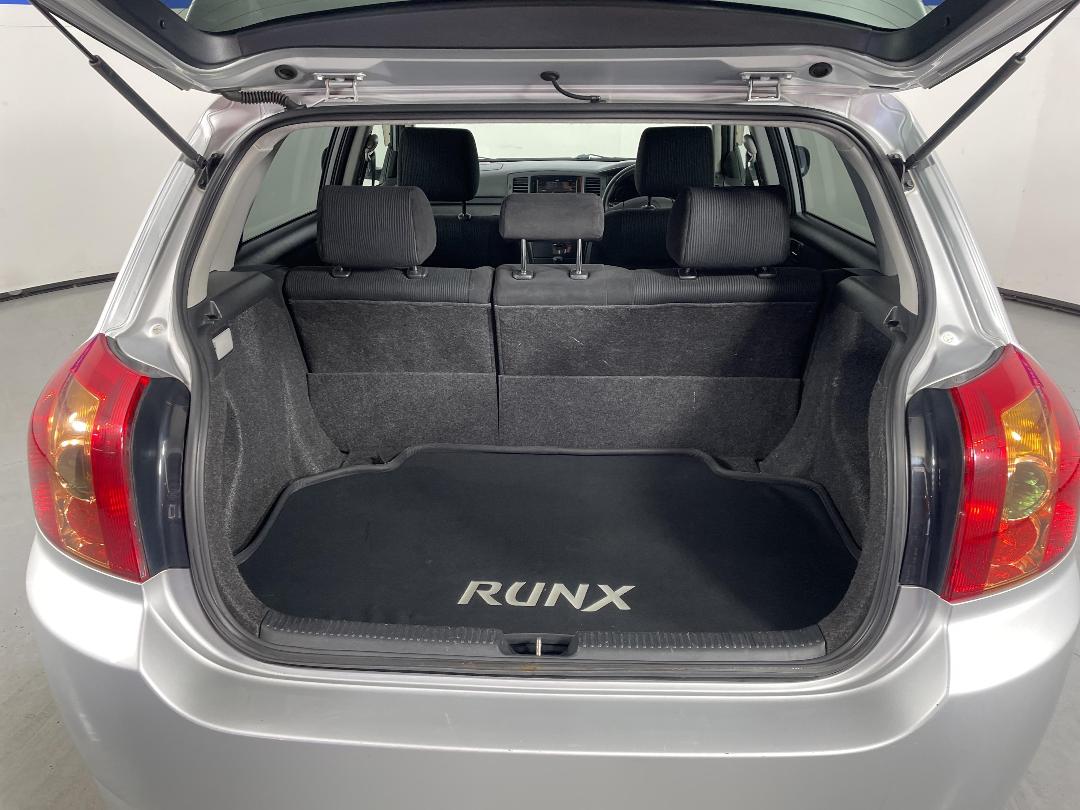 Photo '14' of Toyota Corolla