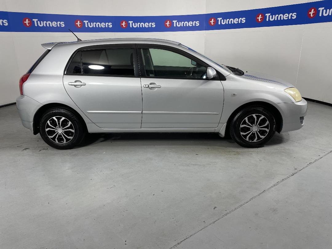 Photo '23' of Toyota Corolla