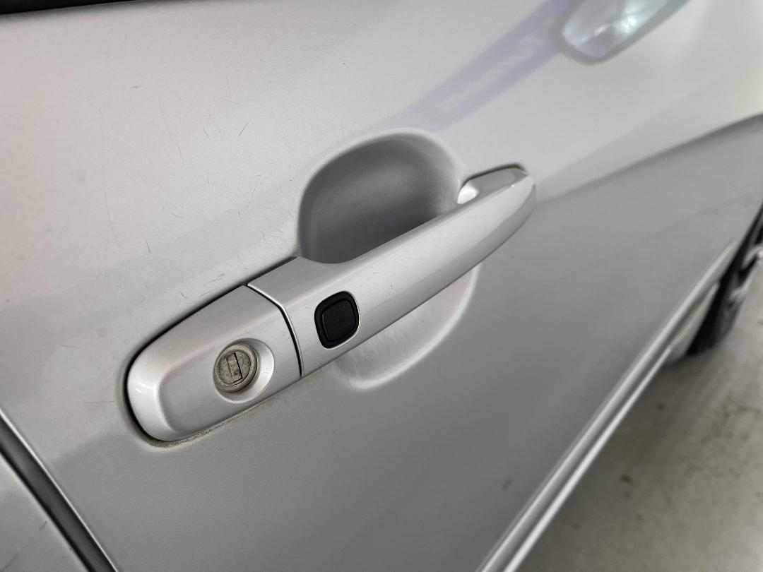 Photo '25' of Toyota Corolla