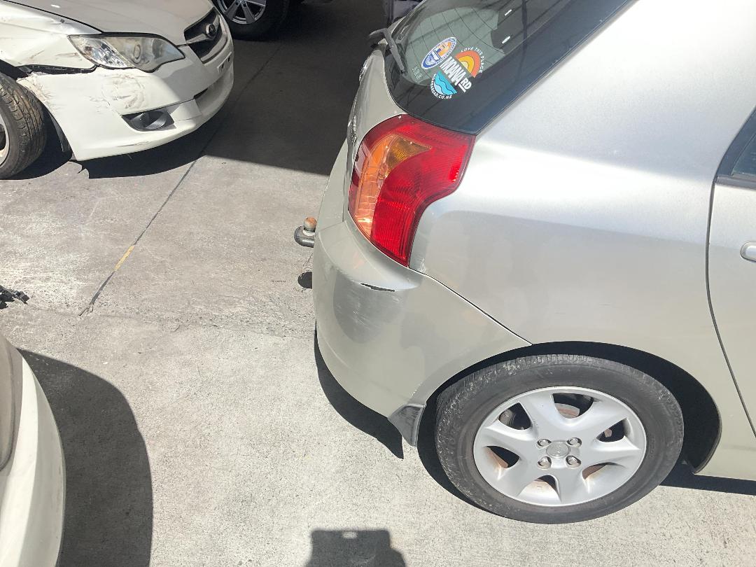 Photo '16' of Toyota Corolla GLX