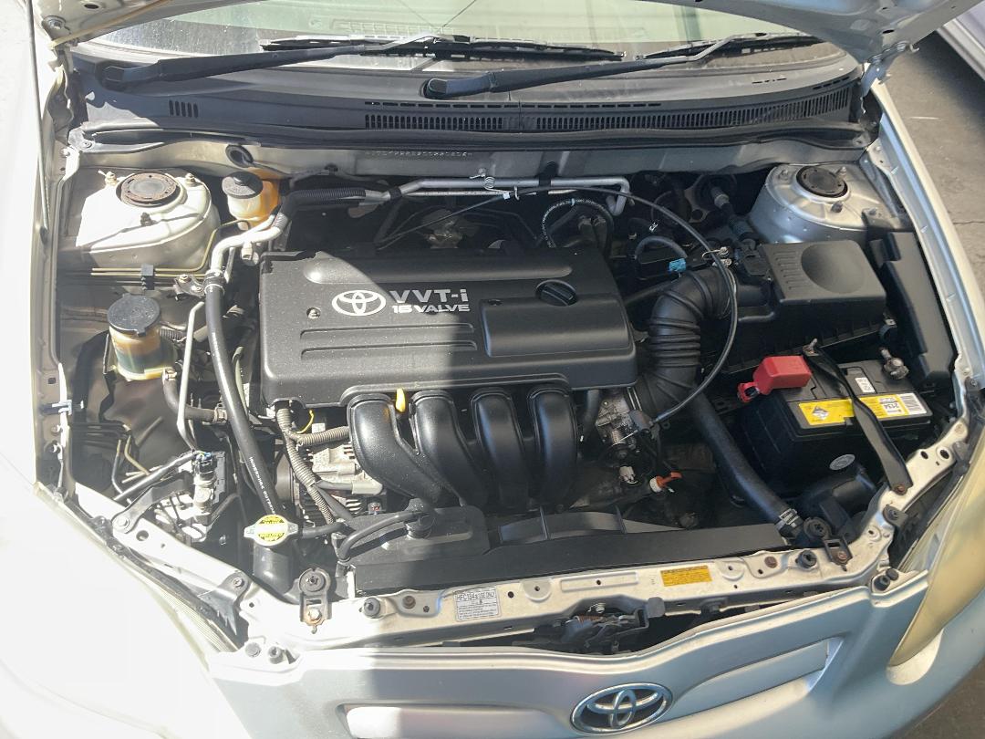 Photo '18' of Toyota Corolla GLX