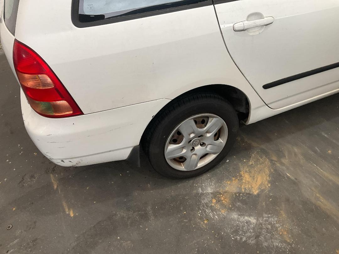 Photo '13' of Toyota Corolla GL