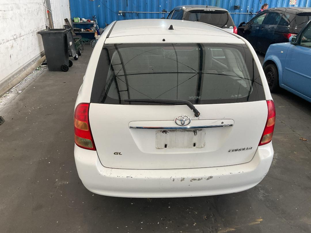 Photo '11' of Toyota Corolla GL