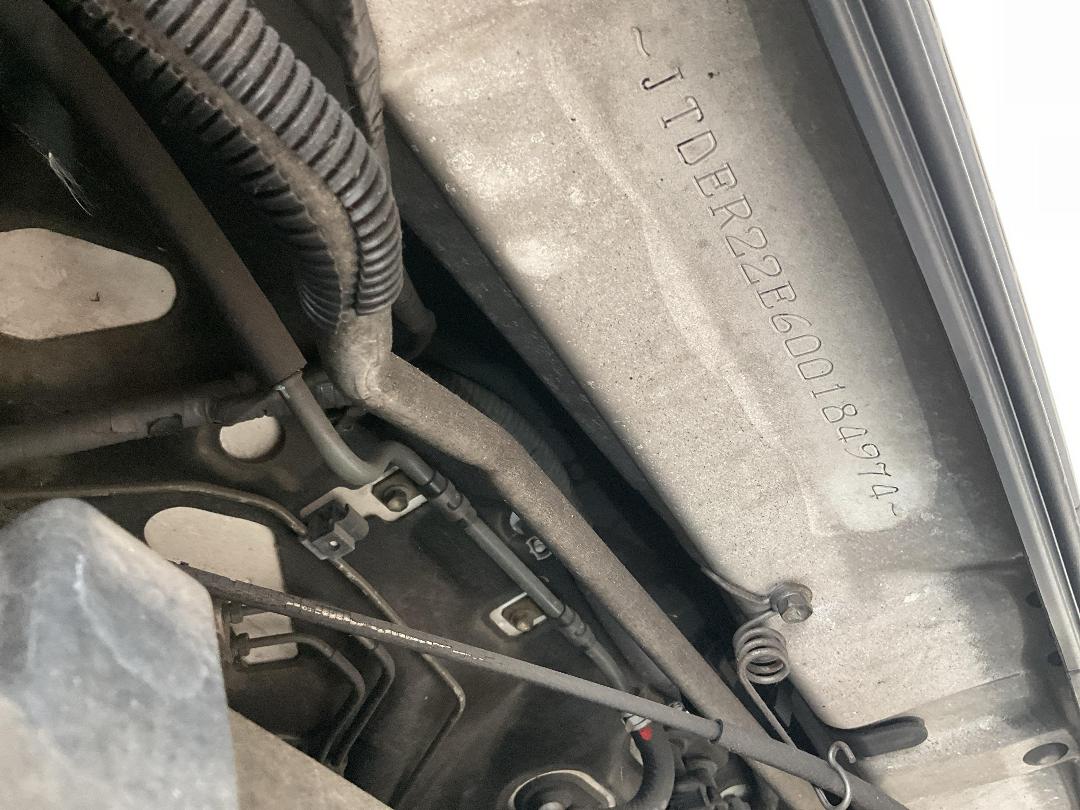 Photo '17' of Toyota Corolla GL