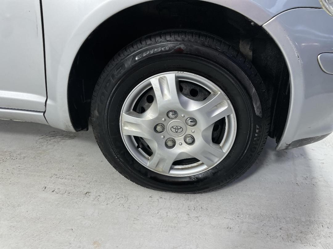 Photo '9' of Toyota Echo Photo '9' of Toyota Echo