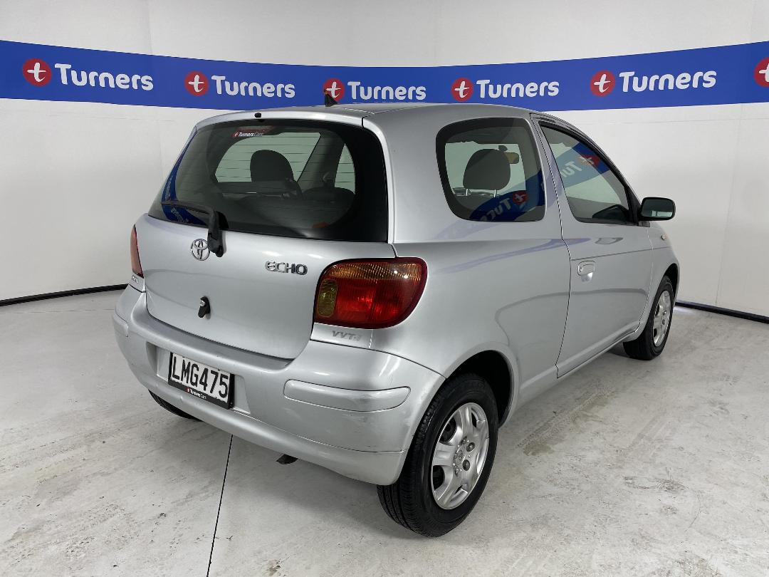 Photo '7' of Toyota Echo Photo '7' of Toyota Echo