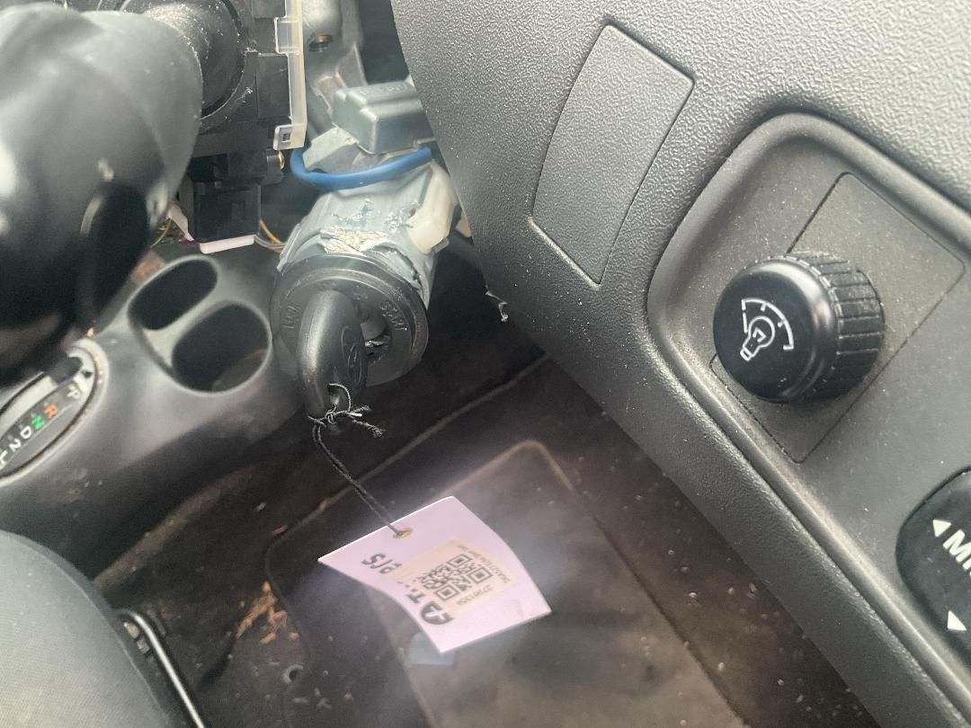 Photo '10' of Toyota Echo