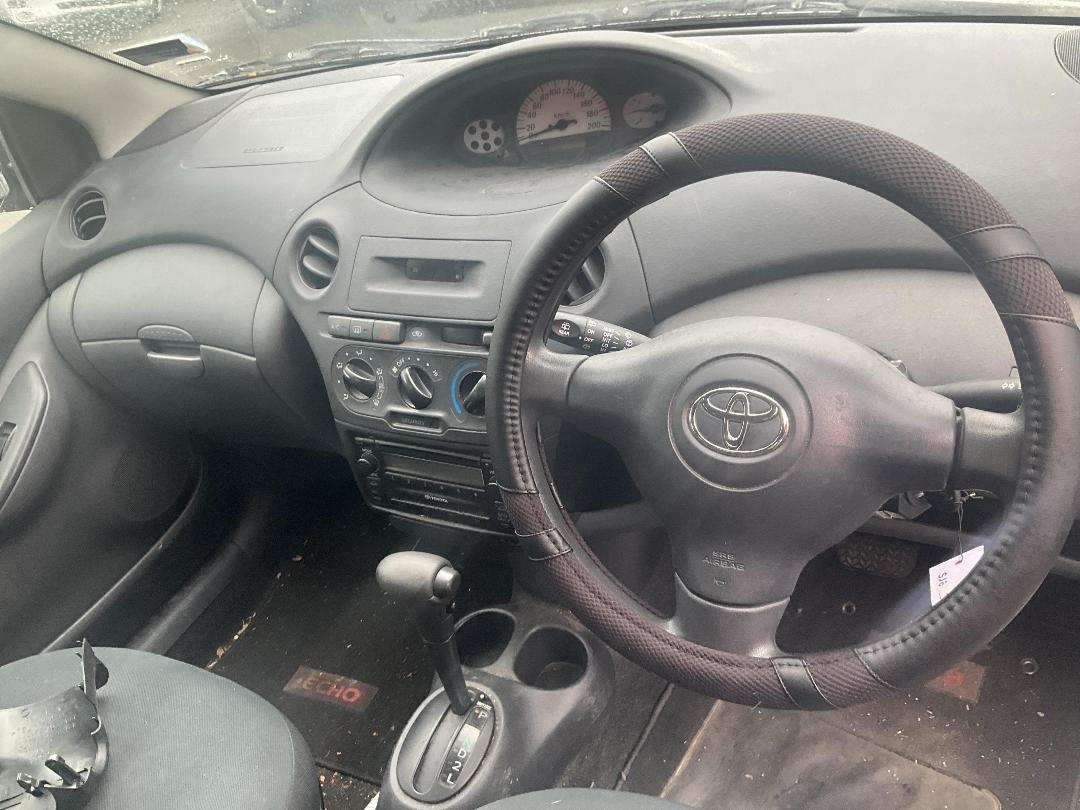 Photo '12' of Toyota Echo