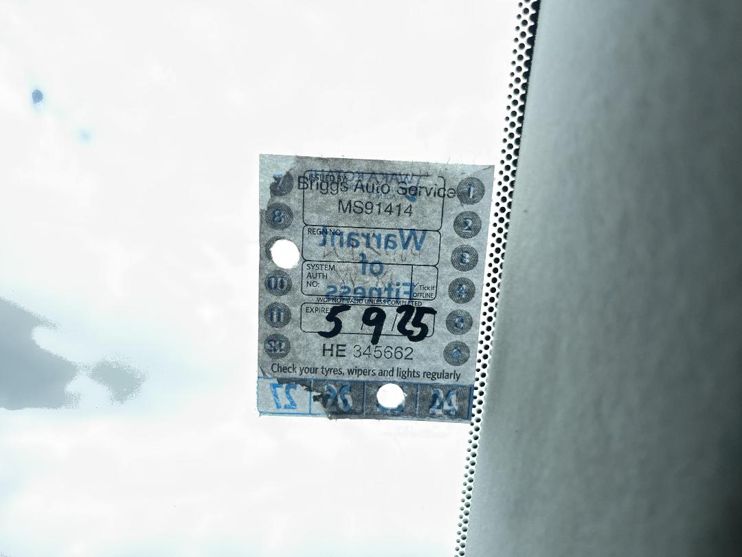 Photo '20' of Toyota Estima Photo '20' of Toyota Estima