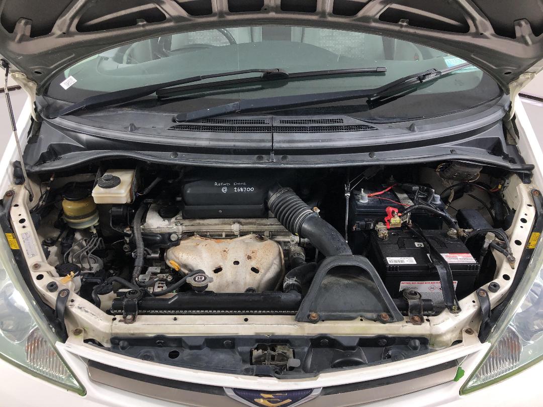 Photo '13' of Toyota Estima Photo '13' of Toyota Estima