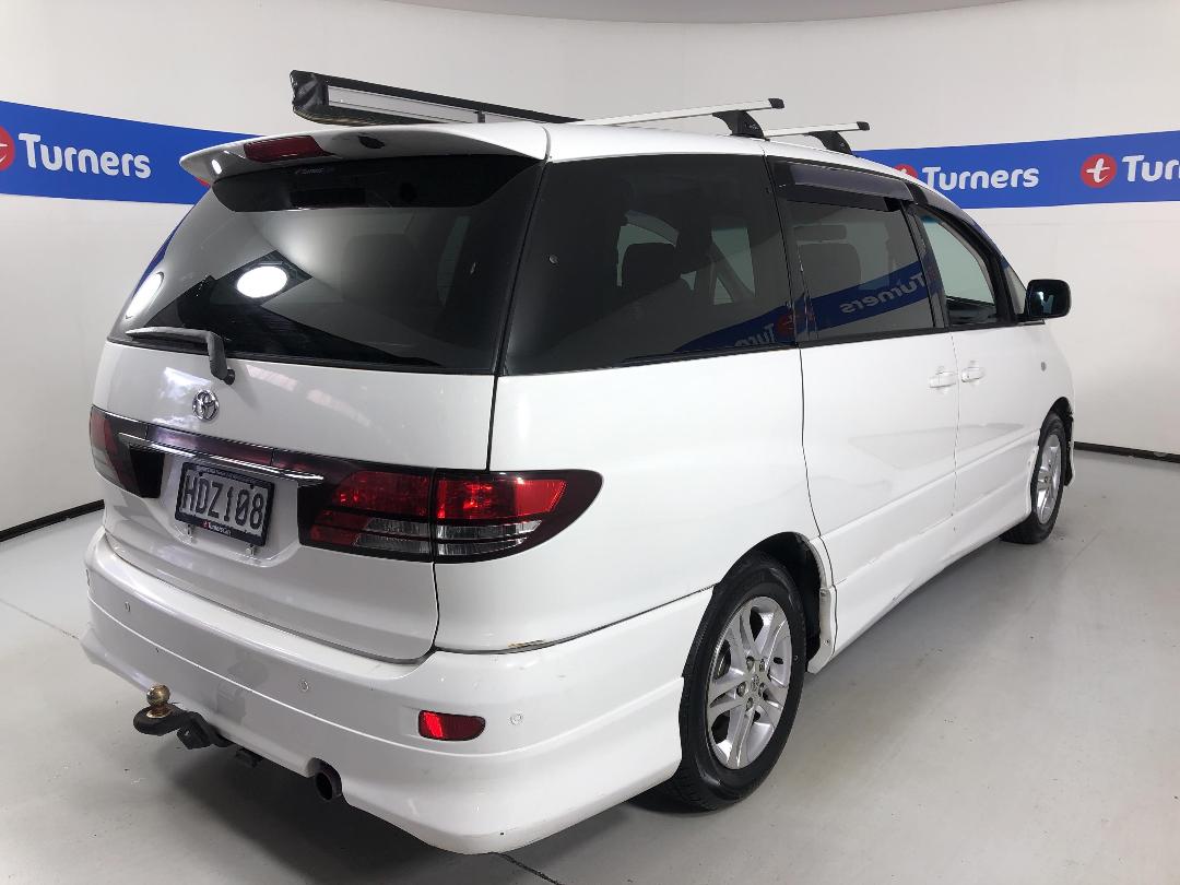 Photo '7' of Toyota Estima Photo '7' of Toyota Estima