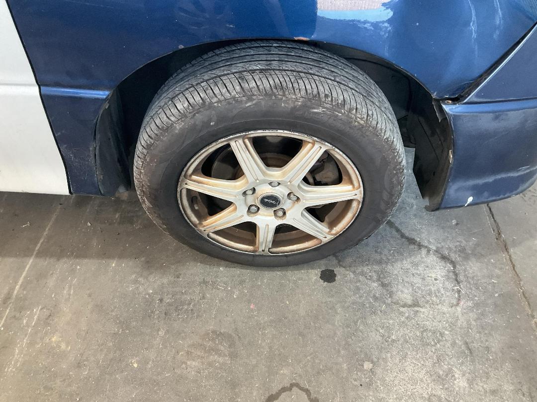 Photo '2' of Toyota Estima