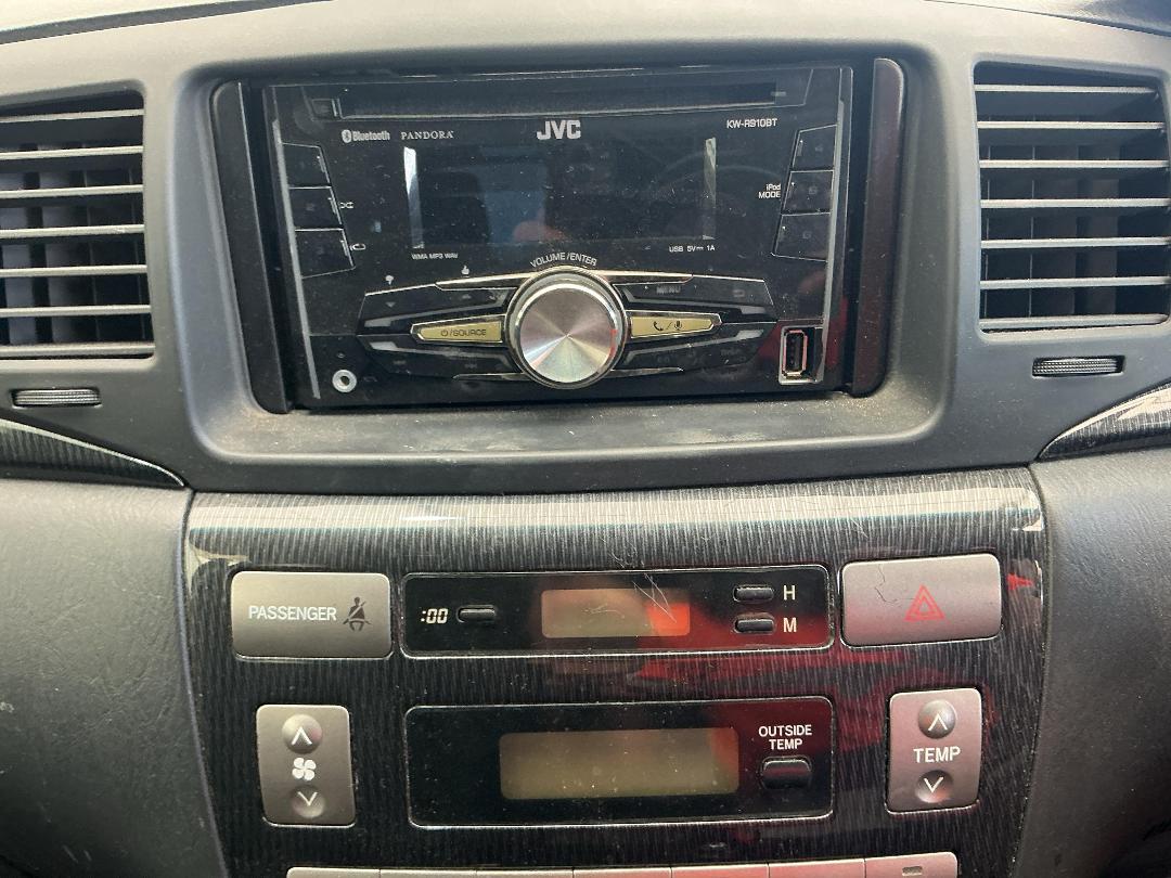 Photo '12' of Toyota Fielder S