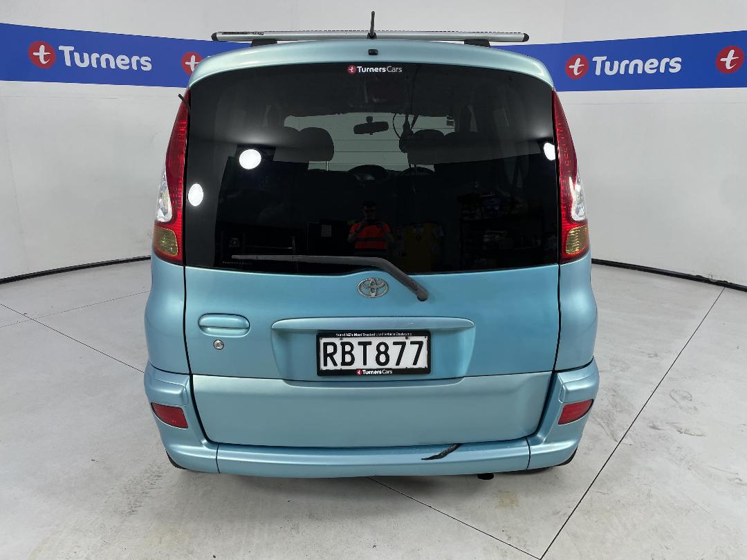 Photo '6' of Toyota Funcargo Photo '6' of Toyota Funcargo