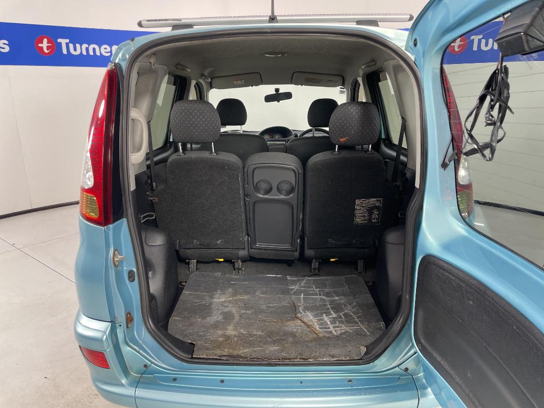 Photo '14' of Toyota Funcargo Photo '14' of Toyota Funcargo