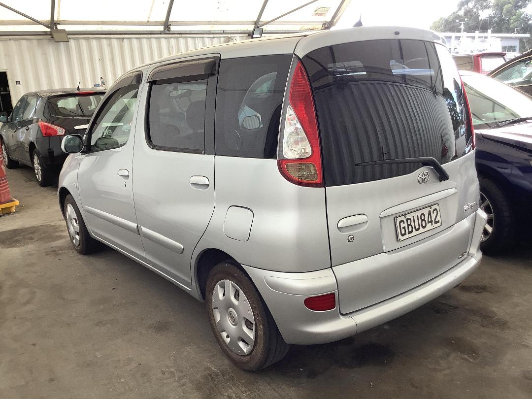 Photo '3' of Toyota Funcargo