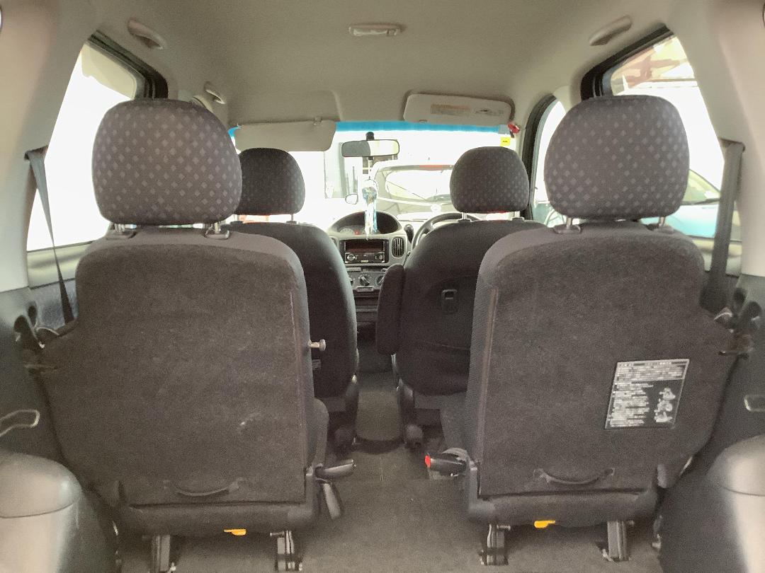 Photo '7' of Toyota Funcargo