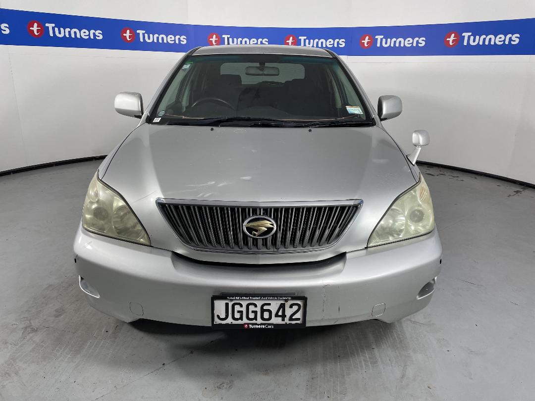 Photo '2' of Toyota Harrier Photo '2' of Toyota Harrier
