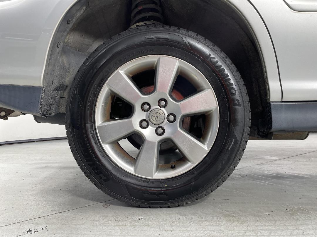 Photo '12' of Toyota Harrier Photo '12' of Toyota Harrier