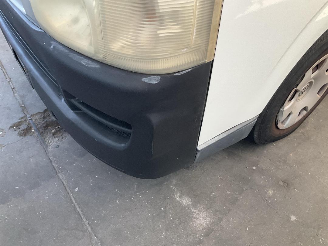 Photo '6' of Toyota Hiace Regius ACE