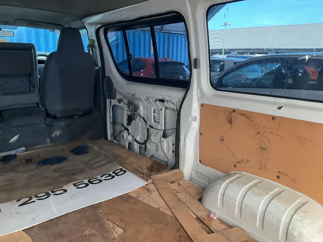 Photo '15' of Toyota Hiace Regius ACE