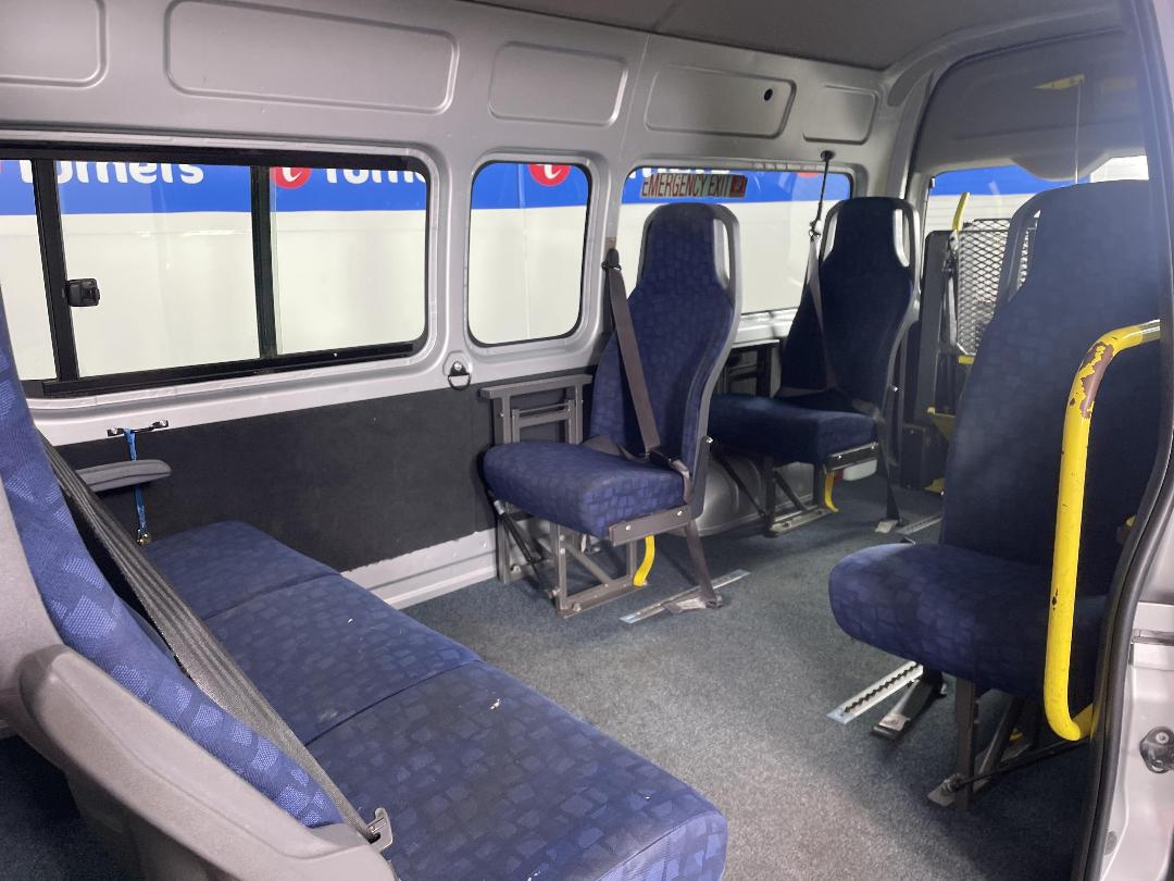 Photo '19' of Toyota Hiace Photo '19' of Toyota Hiace